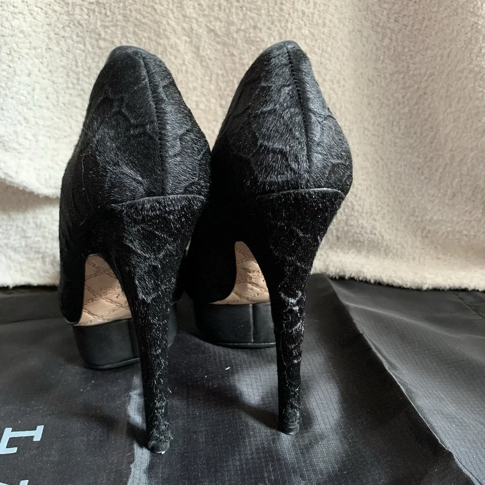 L.A.M.B by Gwen Stefani Calf Hair Floating Platform Stiletto Pump Heels Size 7.5